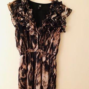 MOVING SALE ‼️H&M Ruffle romper